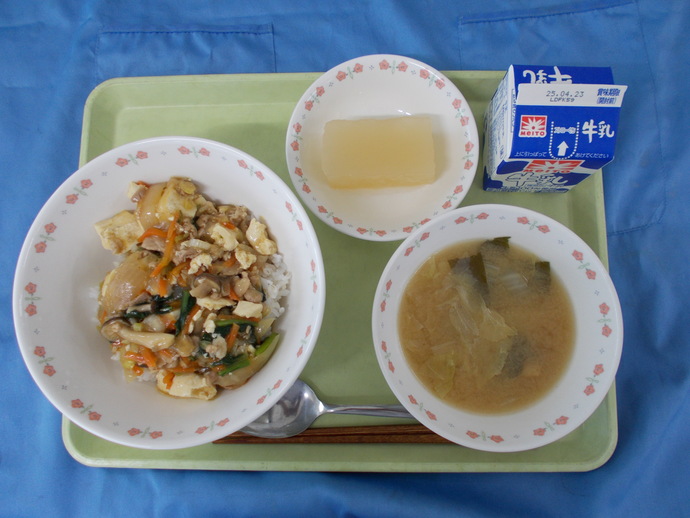 4月16日給食の写真