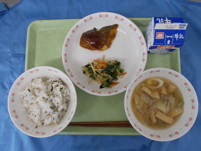 4月30日給食の写真