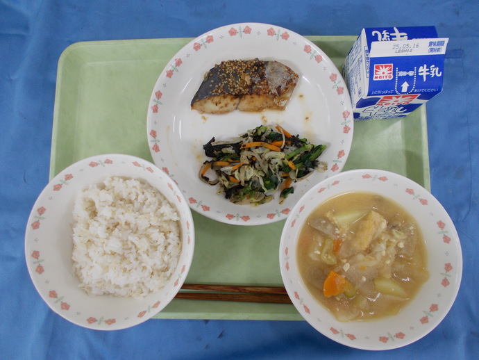 5月9日給食の写真