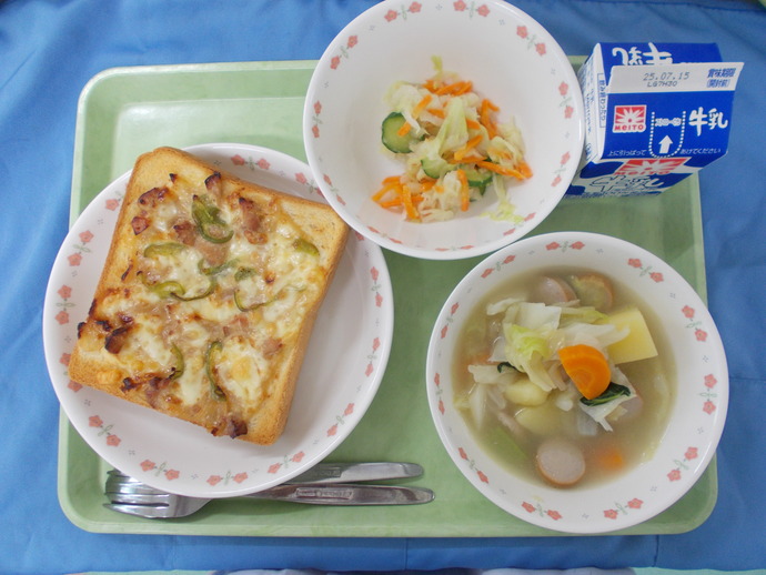 7月8日給食の写真
