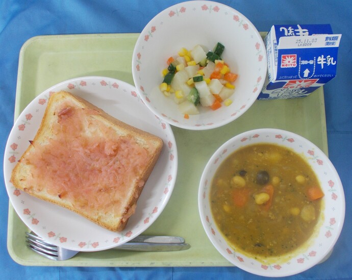 10月28日給食写真