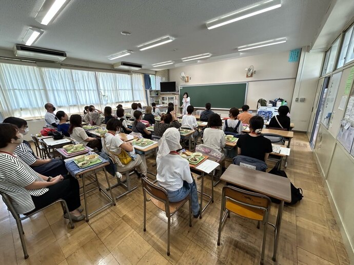 給食試食会その