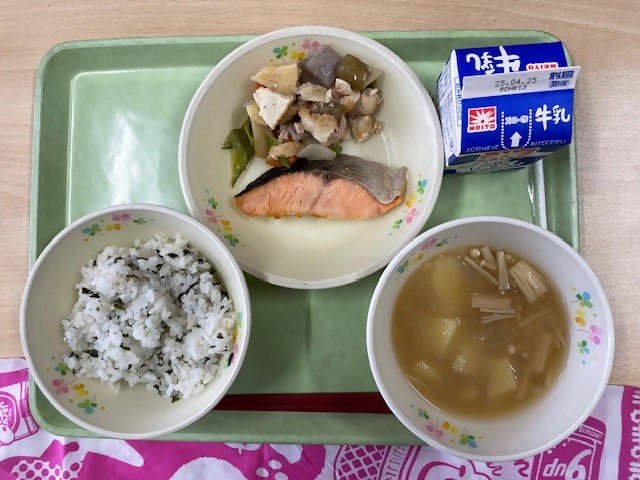給食