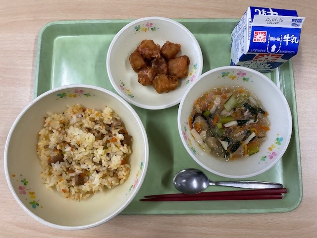 給食