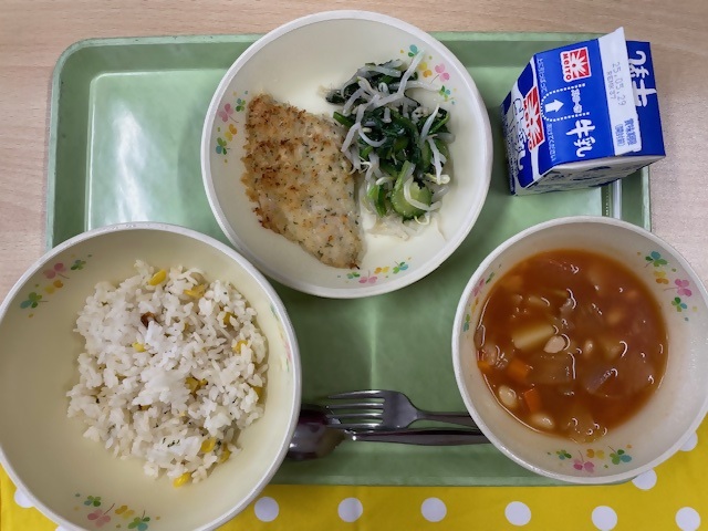 給食
