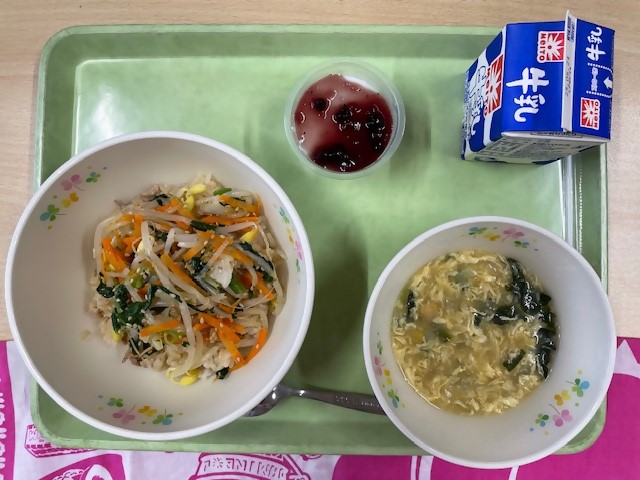 給食