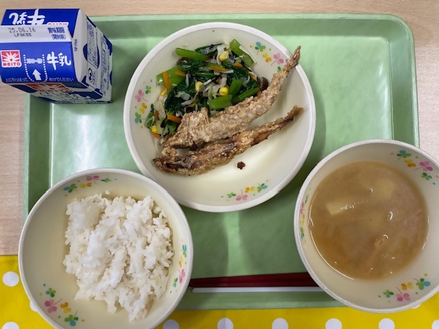 給食