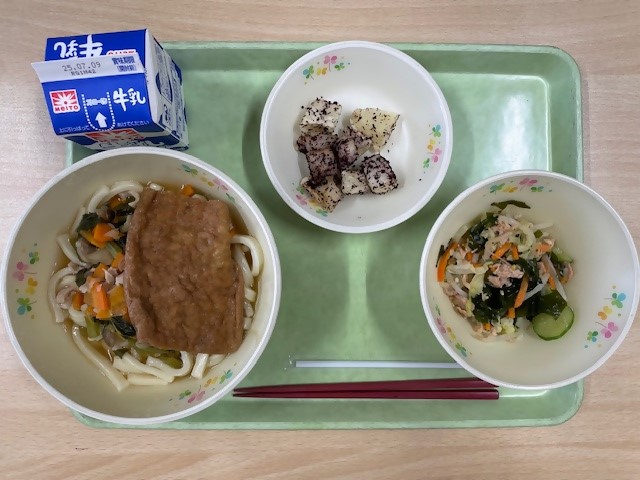 給食