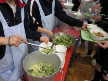写真　給食