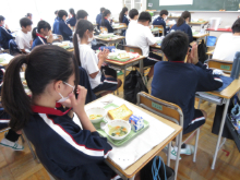 写真　給食