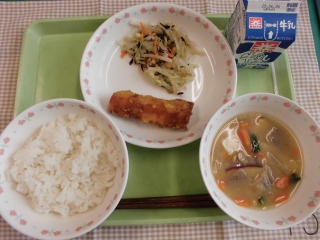 給食