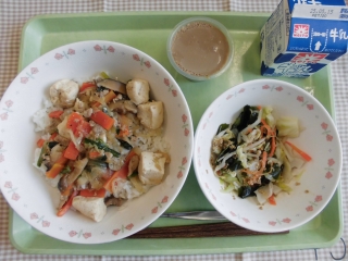 給食