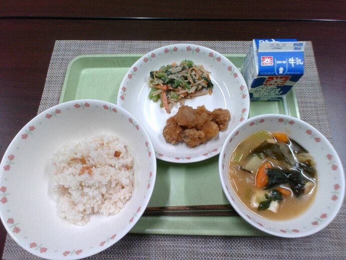 写真 給食