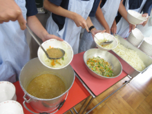 写真　給食