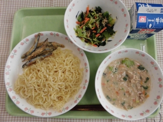 給食