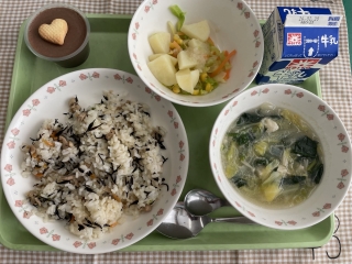給食