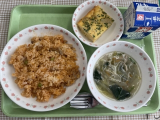 給食