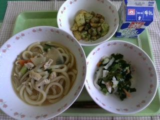 給食
